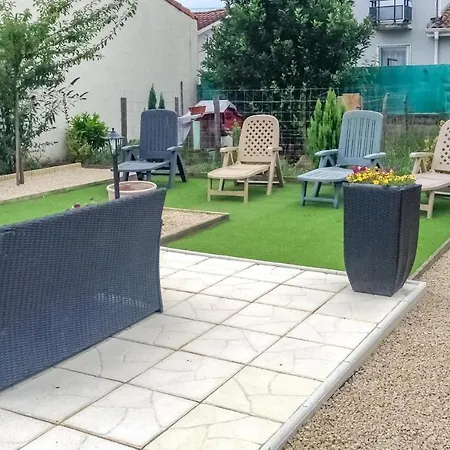 Amazing In With 1 Bedrooms And Wifi