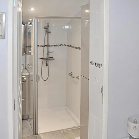 Amazing In With 1 Bedrooms And Wifi Ferienhaus